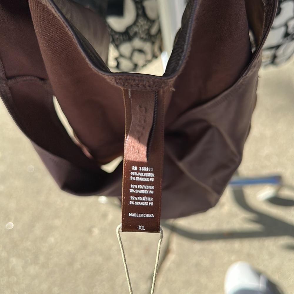SKIMS BODYSUIT NWT - Picture 3 of 5
